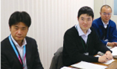 （左から） 青木氏、植山氏、市原氏