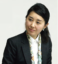 写真：杉山 涼子（すぎやま りょうこ）氏