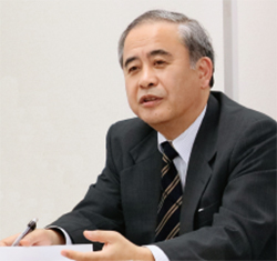 [聞き手] PETボトルリサイクル推進協議会　専務理事　宮澤　哲夫